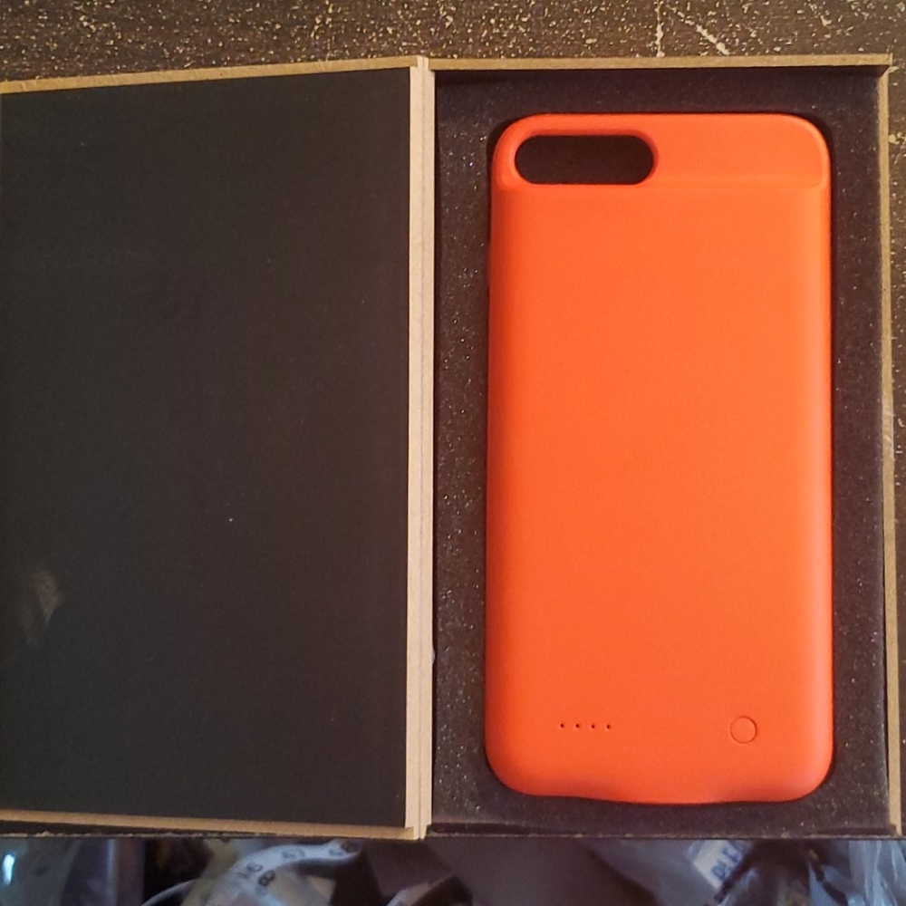 iPhone battery case